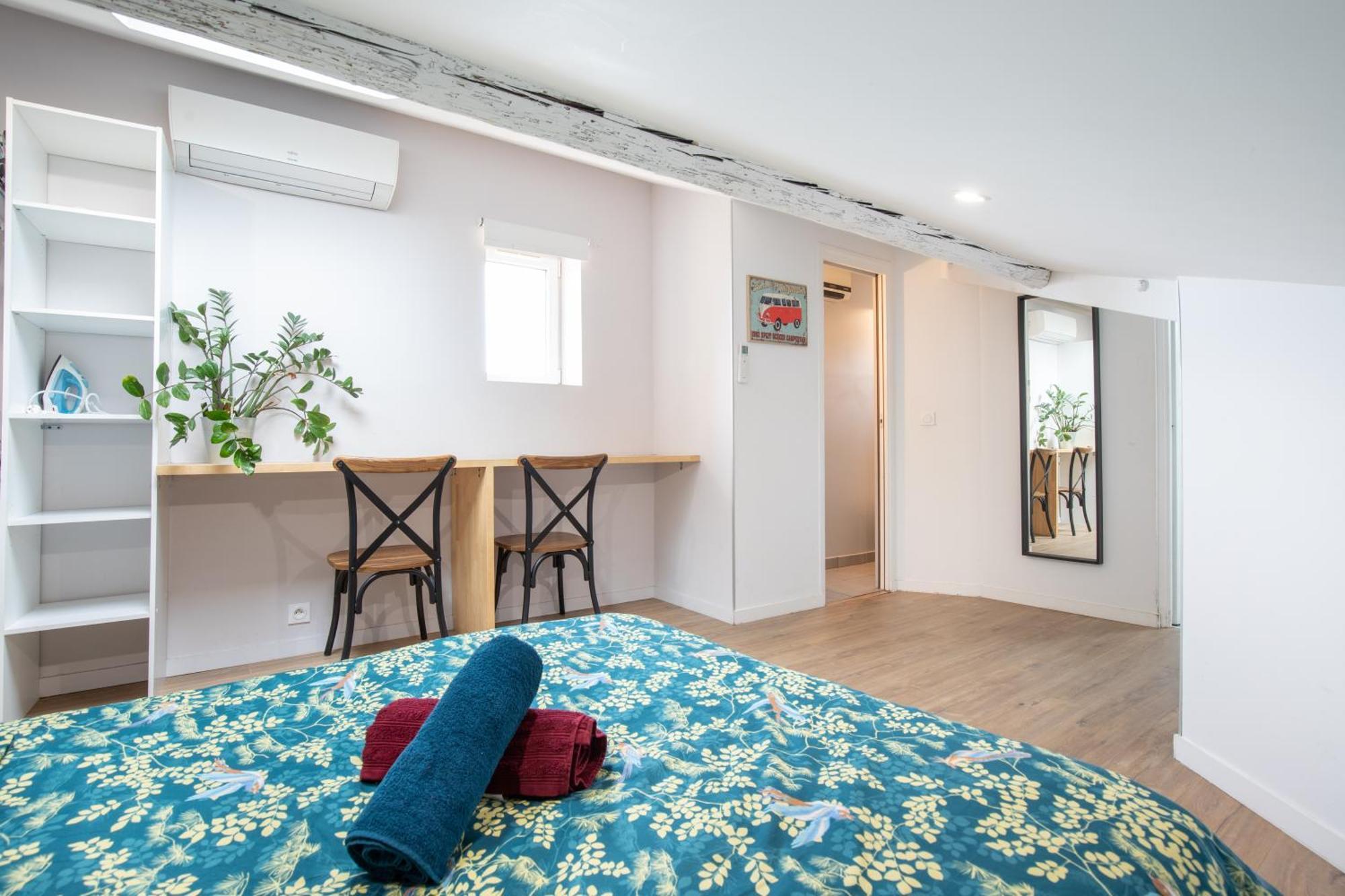La Chic Comedie - 2 Chambres - Hypercentre - Wifi مونبيلييه المظهر الخارجي الصورة